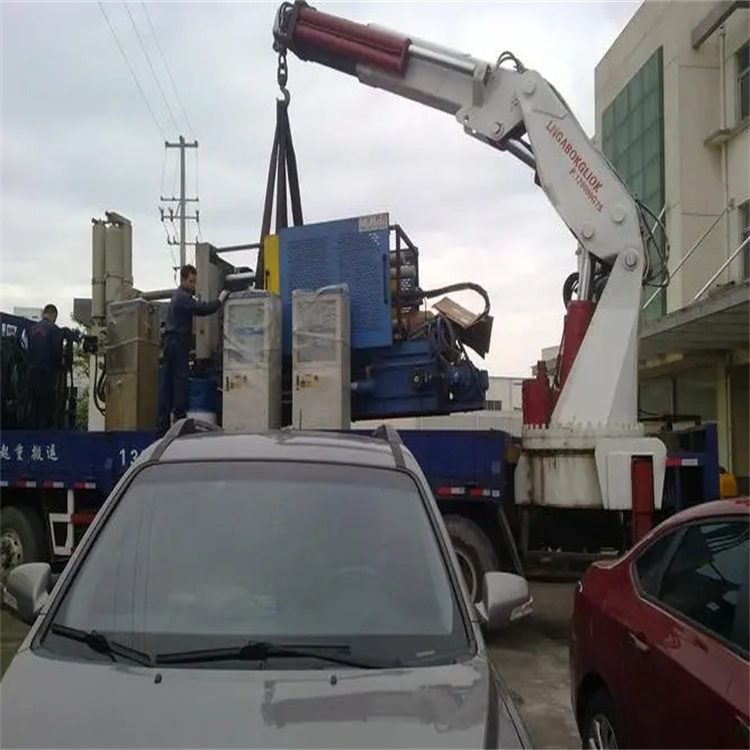 万冲镇吊车救援小汽车怎么吊