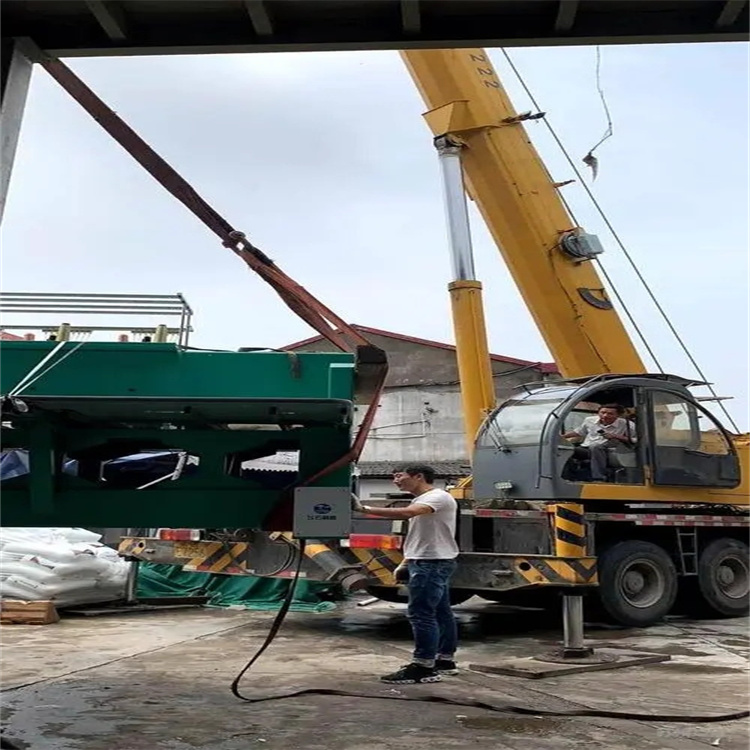 万冲镇大吨位吊车租赁应急保障方案|化解突发吊装需求难题